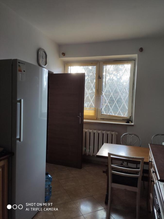 Popularna Guest Home Warschau Buitenkant foto
